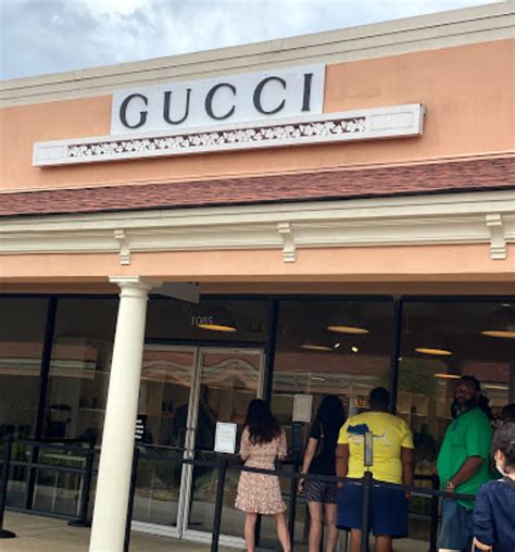 where to buy gucci shoes in manila|gucci factory outlet.